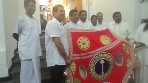 A Sri Lankan resident from  Melbourne, Australia, donated a Tusker.’s dress to Kandy Kataragama Devale