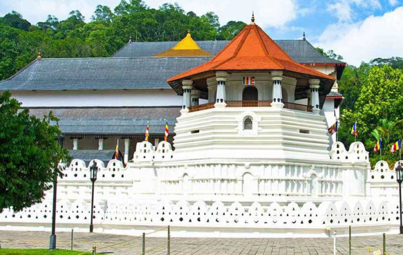 temple-tooth-of-relic-820x520-1